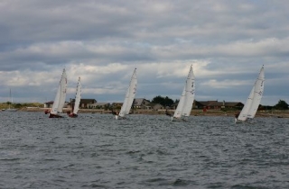  18 pies Dinghies 
